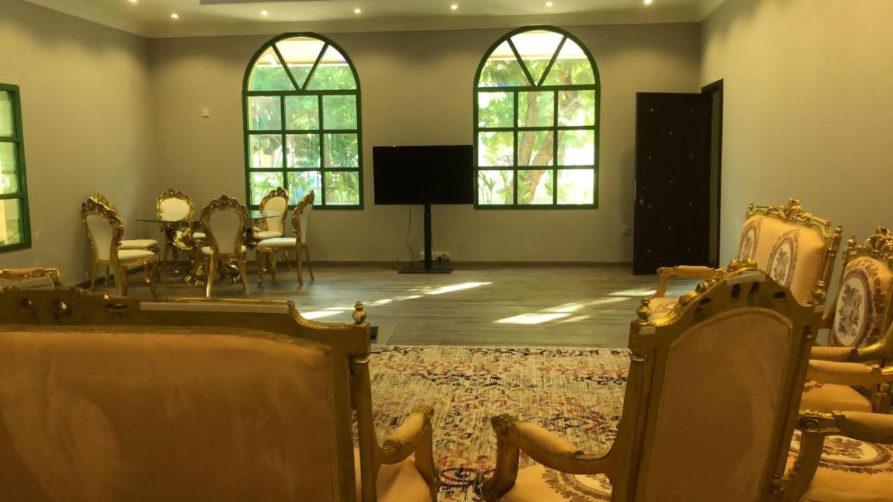 Big Guest House - استراحة كبيرة Al Ḩamīdīyah Exterior foto